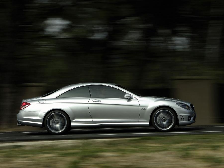  Mercedes-Benz CL65 AMG 2007 года  (фото 2 из 21)